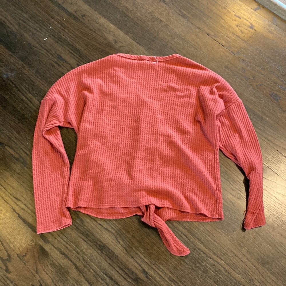 Altar’d State Pink Coral Long Shirt Crop Tie Shirt XS EUC Waffle Fabric Soft - Picture 6 of 6